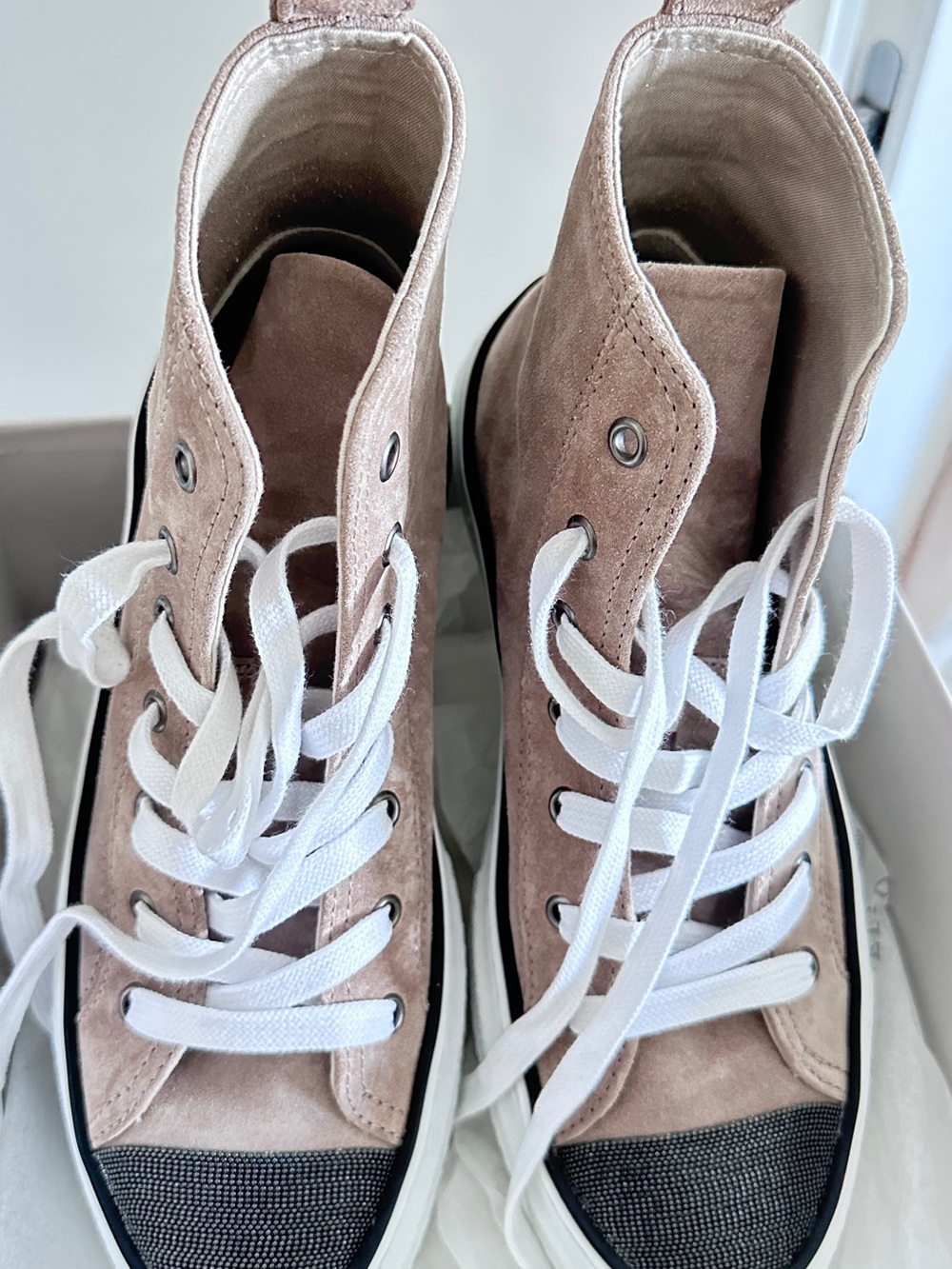 NWT in Box Brunello Cucinelli Blush Suede High-Top Platform Sneakers Sz 39